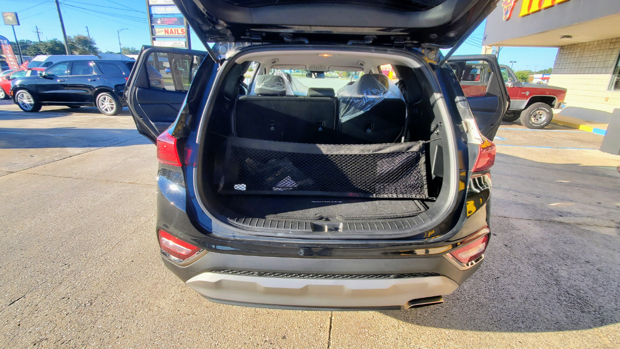 Hyundai Santa Fe SE 2.4 2019 Hyundai Santa Fe SE 2.4 2019