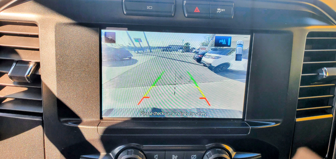 Ford F-150 Lariat SuperCrew 5.5-ft. Bed 2WD 2023