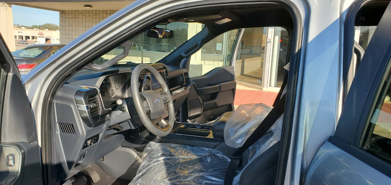 Ford F-150 Lariat SuperCrew 5.5-ft. Bed 2WD 2023