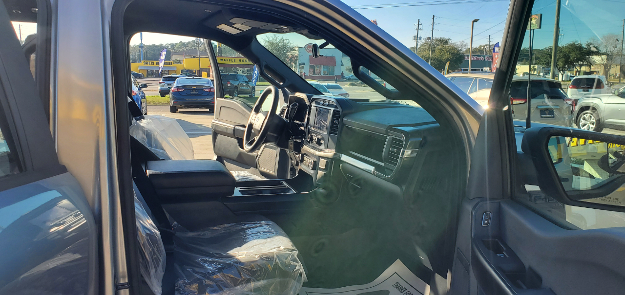 Ford F-150 Lariat SuperCrew 5.5-ft. Bed 2WD 2023