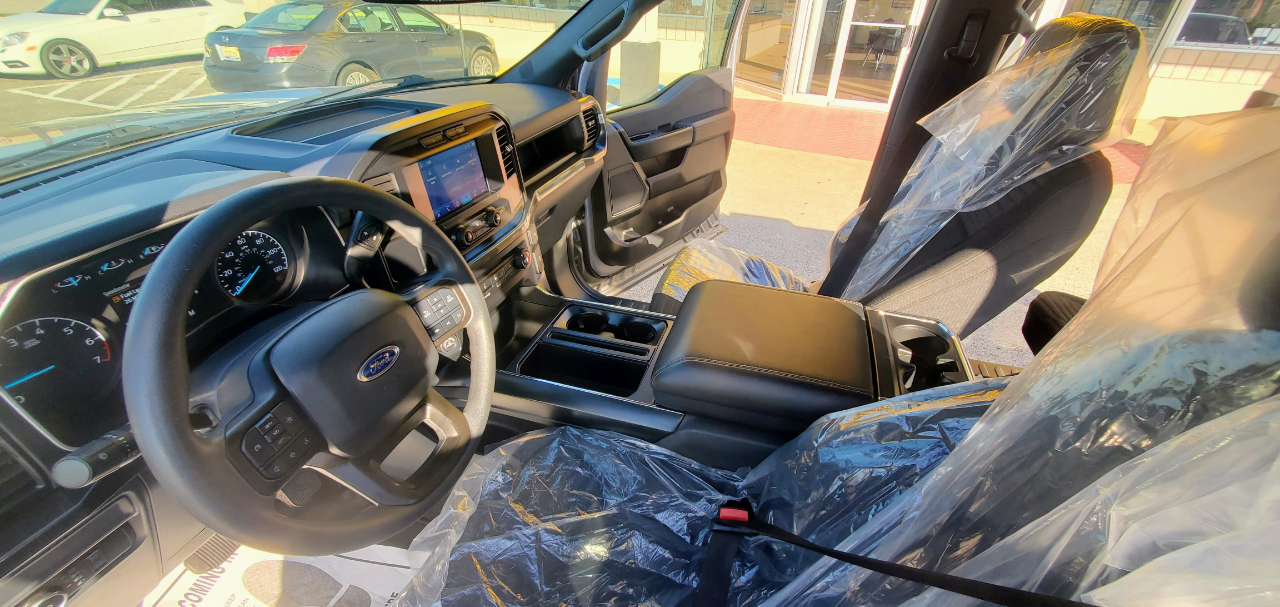 Ford F-150 Lariat SuperCrew 5.5-ft. Bed 2WD 2023