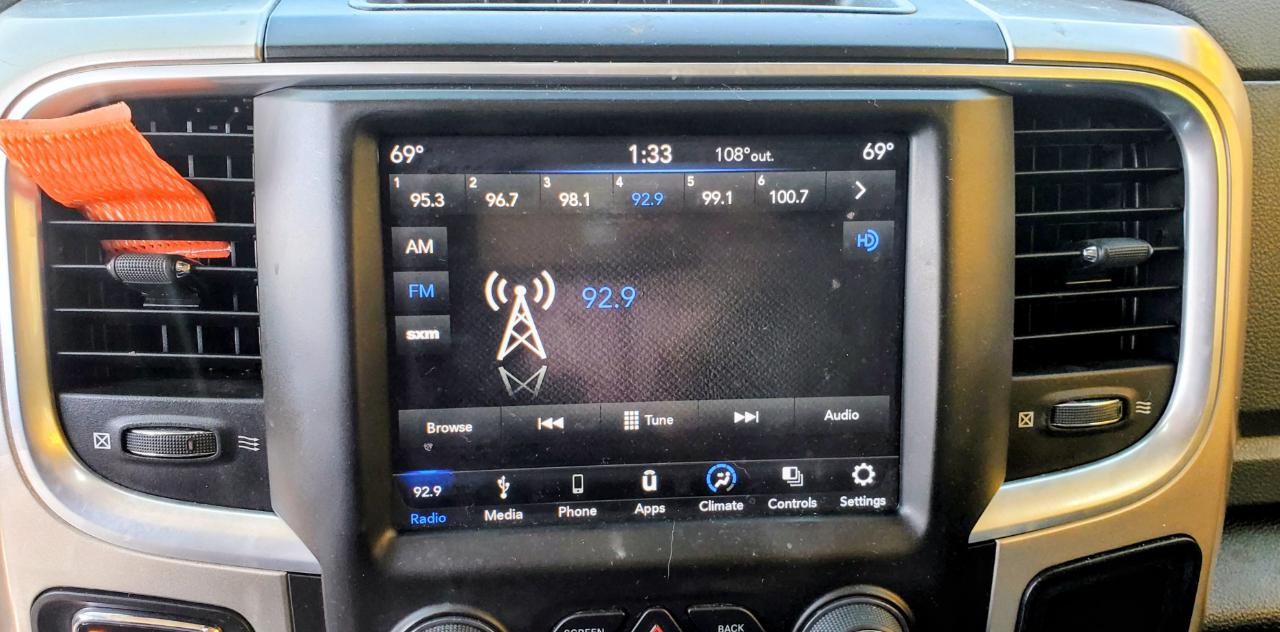 RAM 1500 Classic Tradesman Crew Cab SWB 4WD 2019