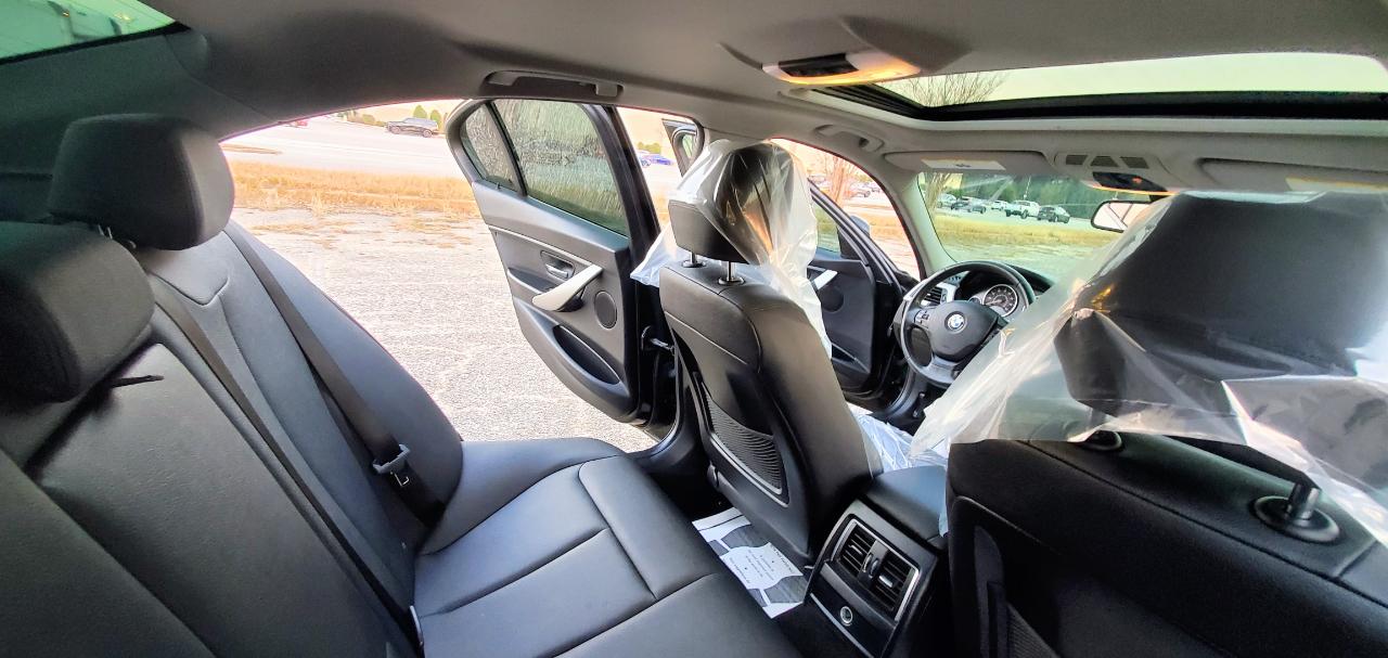 BMW 3-Series 320i Sedan 2018