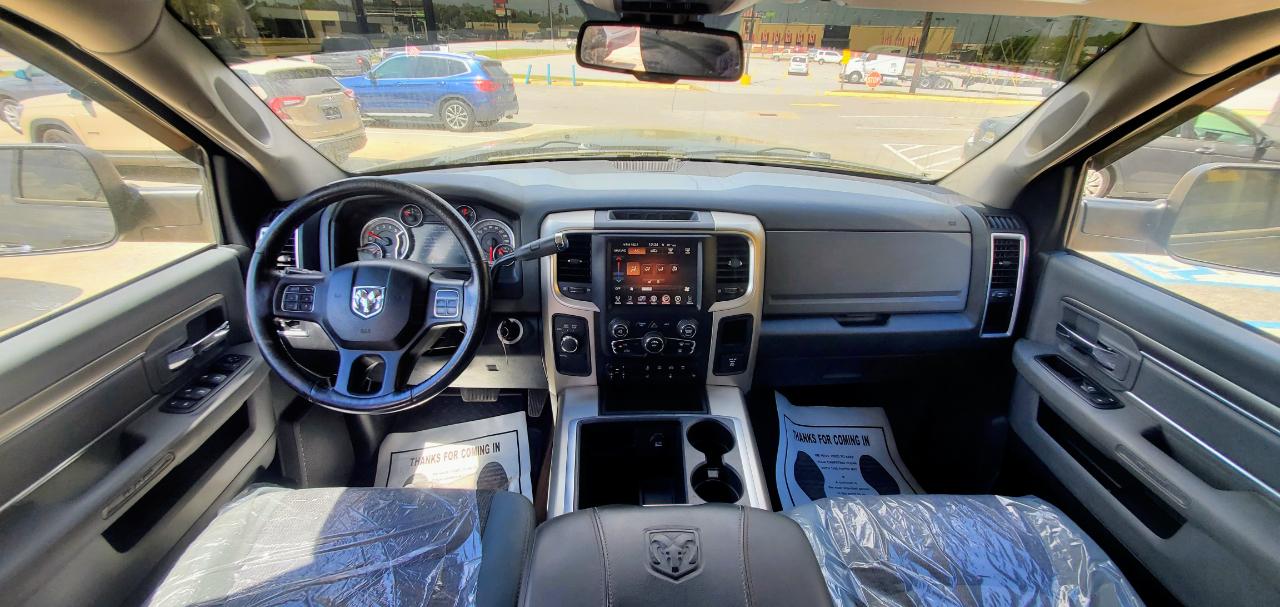 RAM 2500 SLT Crew Cab SWB 4WD 2015