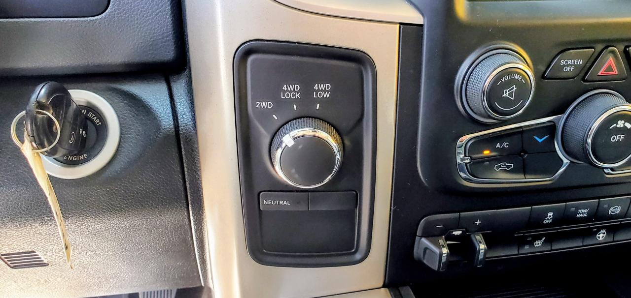 RAM 2500 SLT Crew Cab SWB 4WD 2015