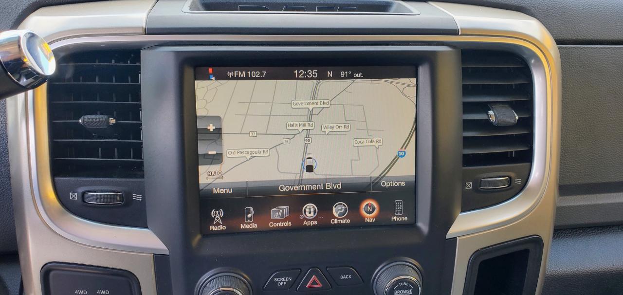 RAM 2500 SLT Crew Cab SWB 4WD 2015