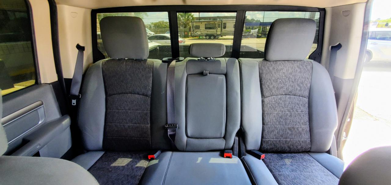 RAM 2500 SLT Crew Cab SWB 4WD 2015