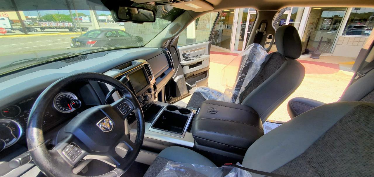 RAM 2500 SLT Crew Cab SWB 4WD 2015