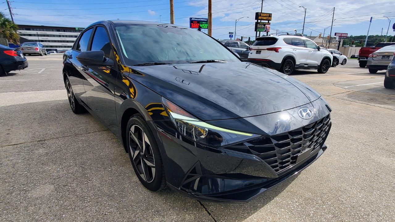 Hyundai Elantra SEL IVT 2023