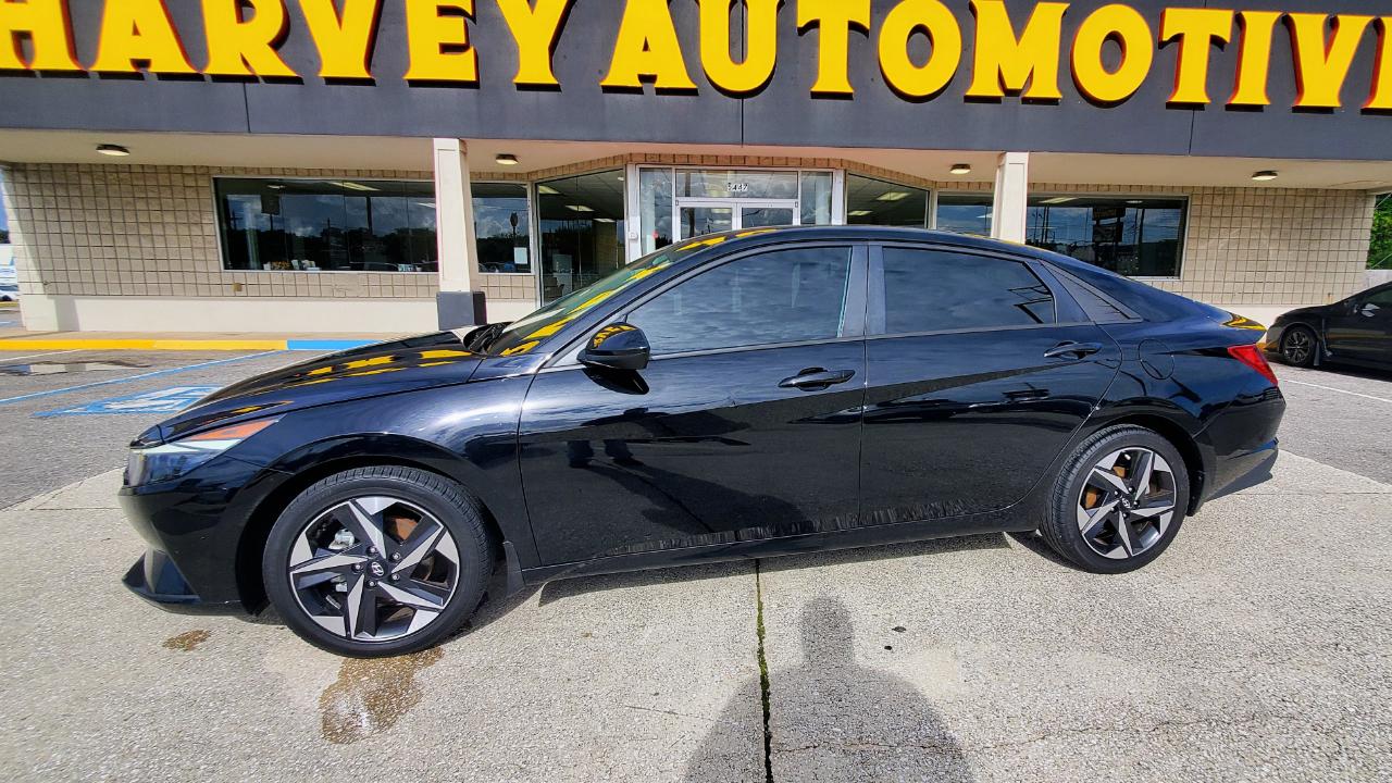 Hyundai Elantra SEL IVT 2023