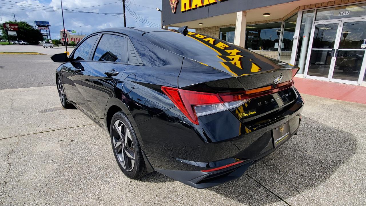 Hyundai Elantra SEL IVT 2023