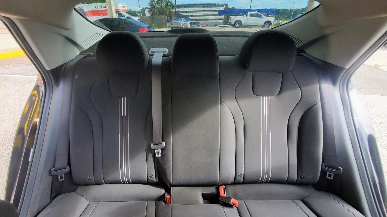 Hyundai Elantra SEL IVT 2023