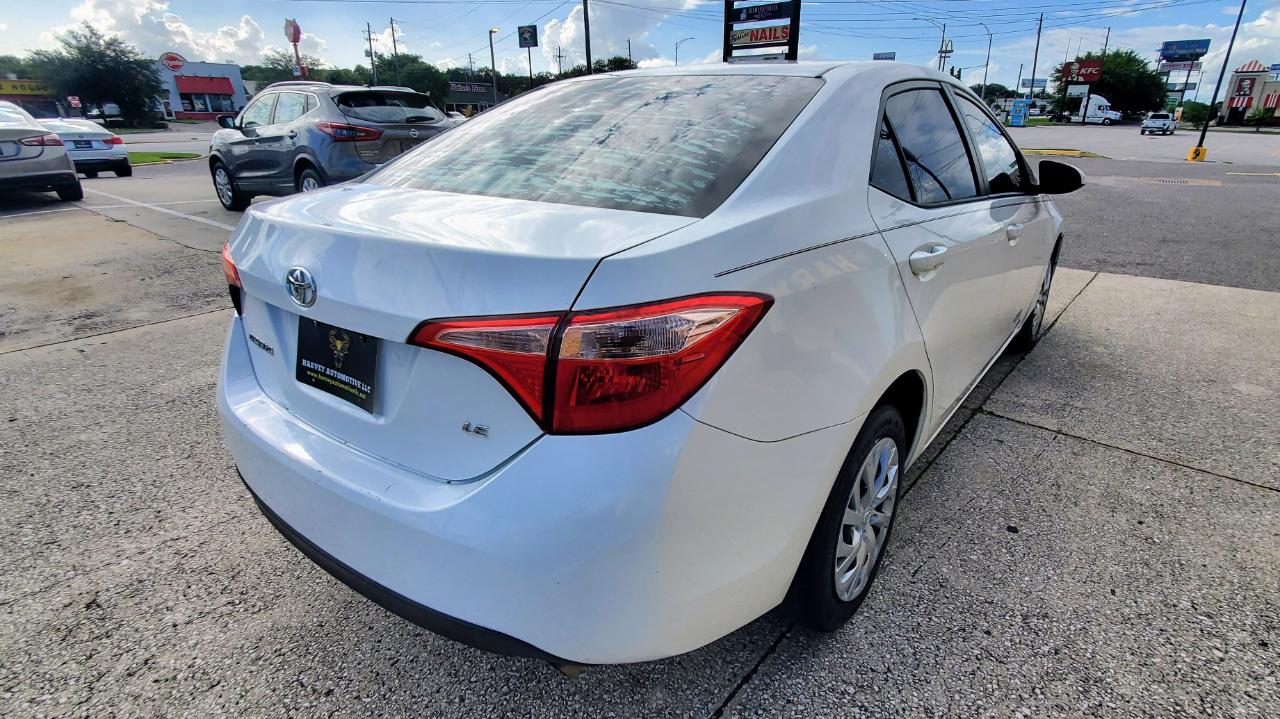 Toyota Corolla XLE CVT (Natl) 2019