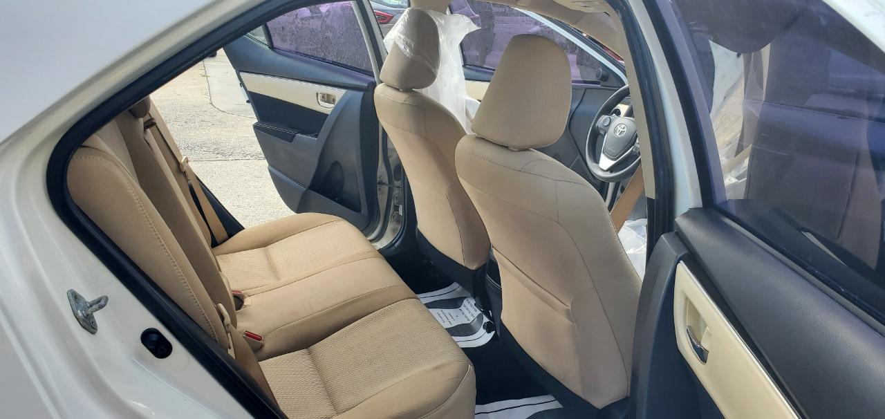 Toyota Corolla XLE CVT (Natl) 2019