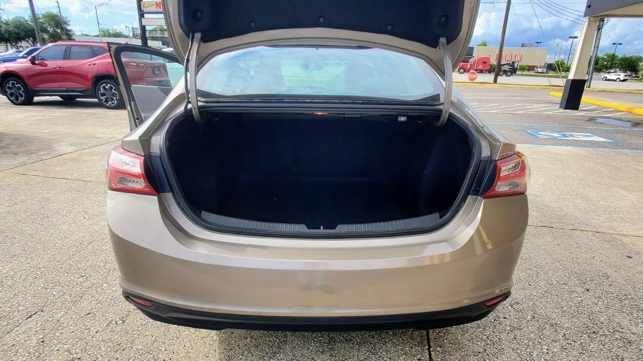 Chevrolet Malibu 4dr Sdn LT 2022