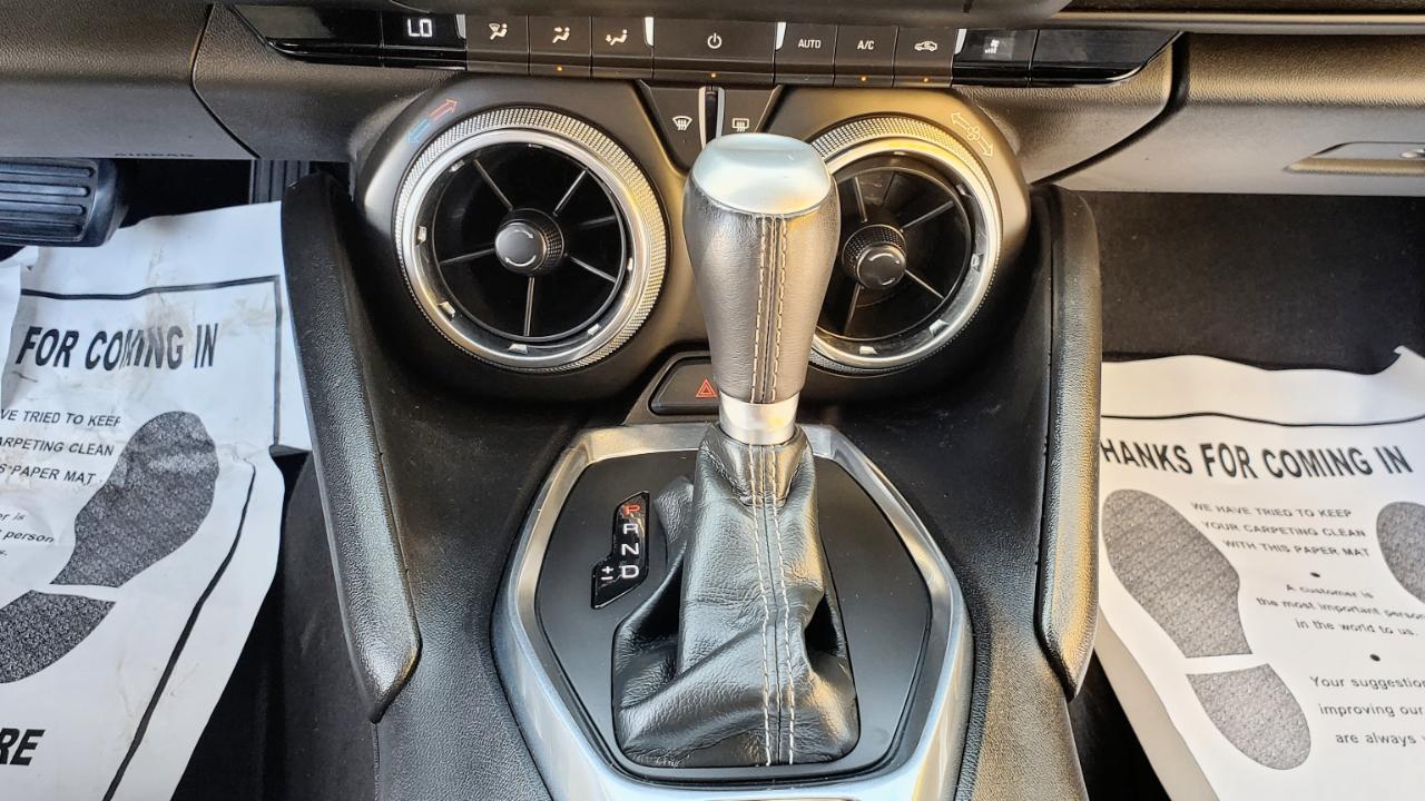 Chevrolet Camaro 2dr Cpe 1LT 2019