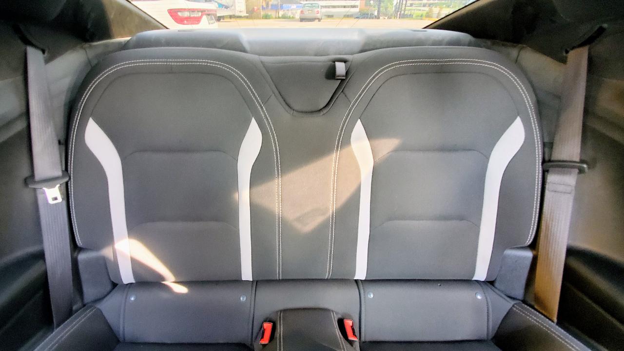 Chevrolet Camaro 2dr Cpe 1LT 2019