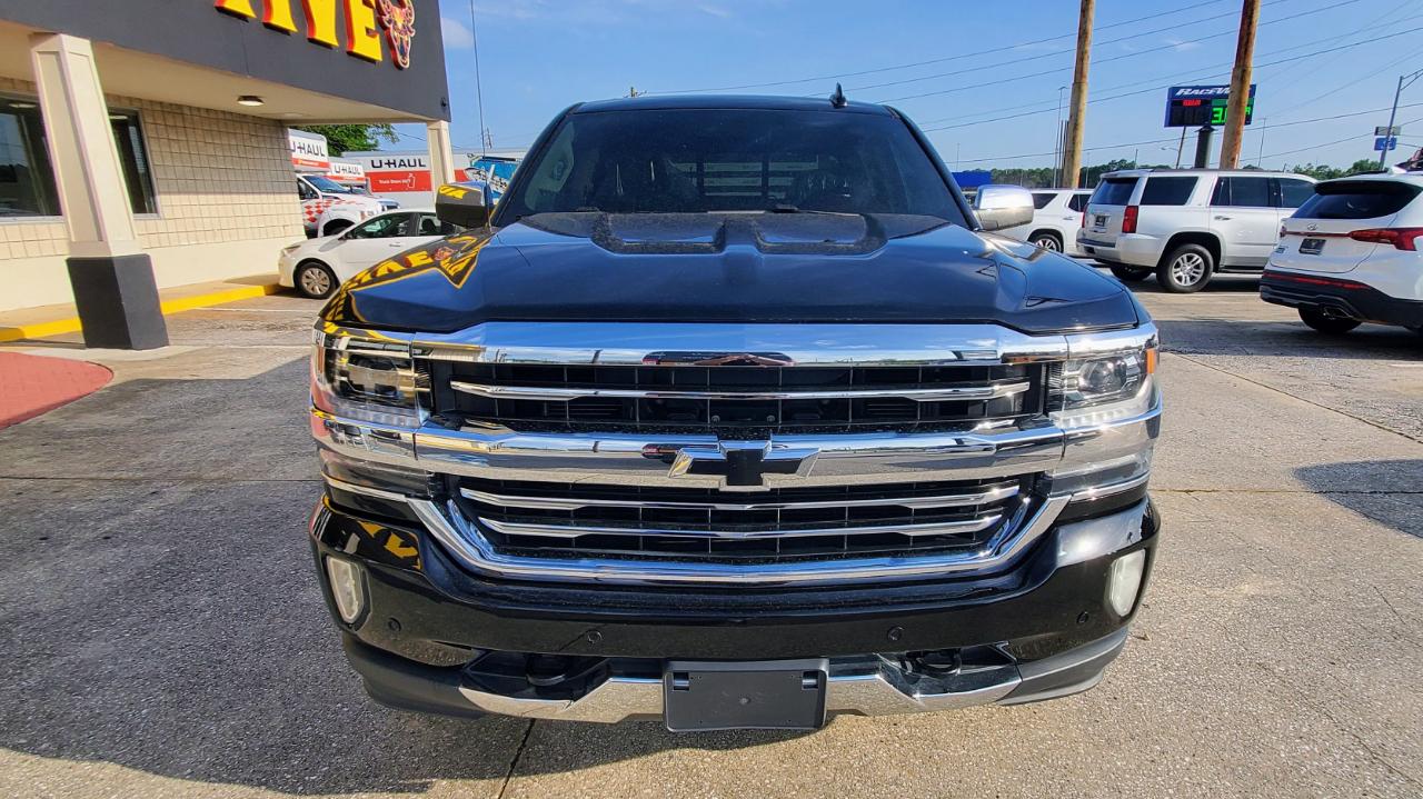Chevrolet Silverado 1500 4WD Crew Cab 143.5" High Country 2018