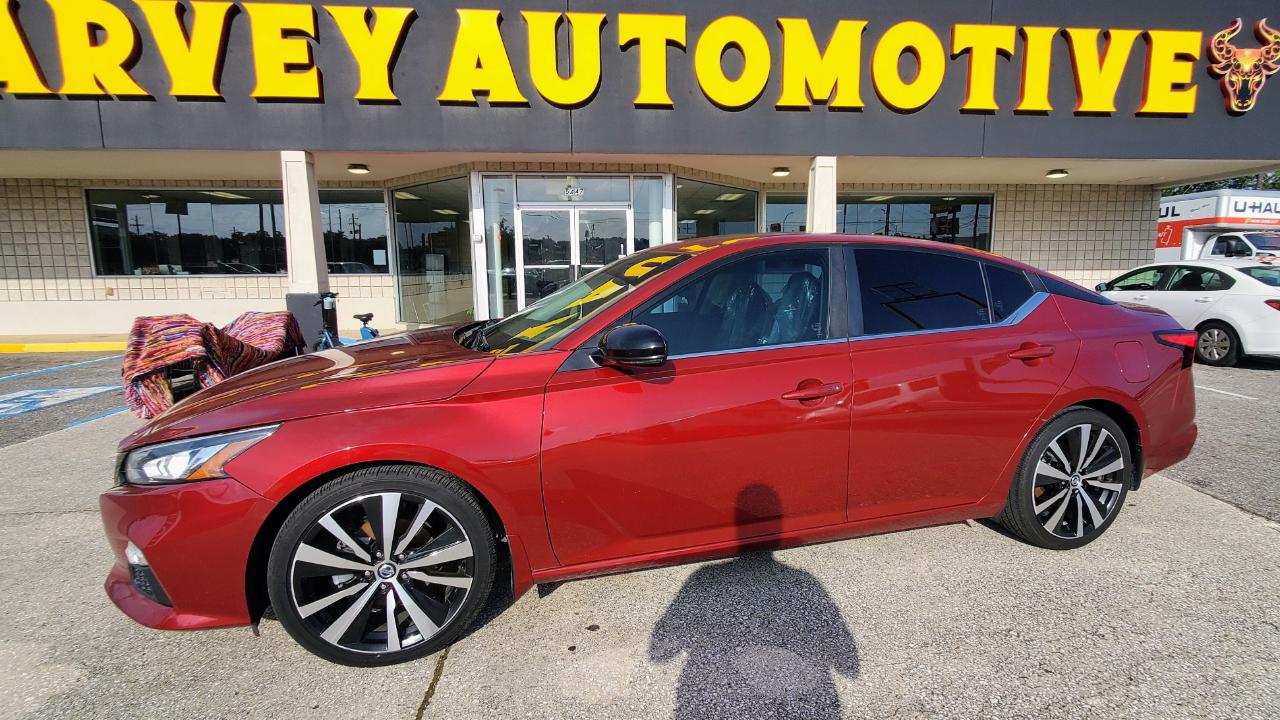 Nissan Altima 2.5 SR Sedan 2019