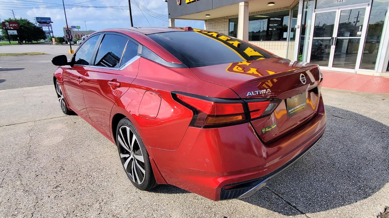 Nissan Altima 2.5 SR Sedan 2019