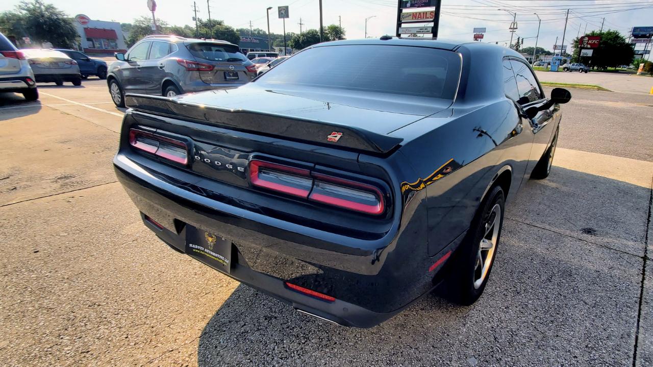 Dodge Challenger GT AWD 2022