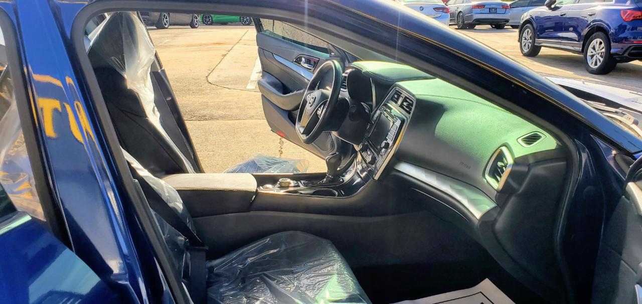 Nissan Maxima SL 3.5L 2020