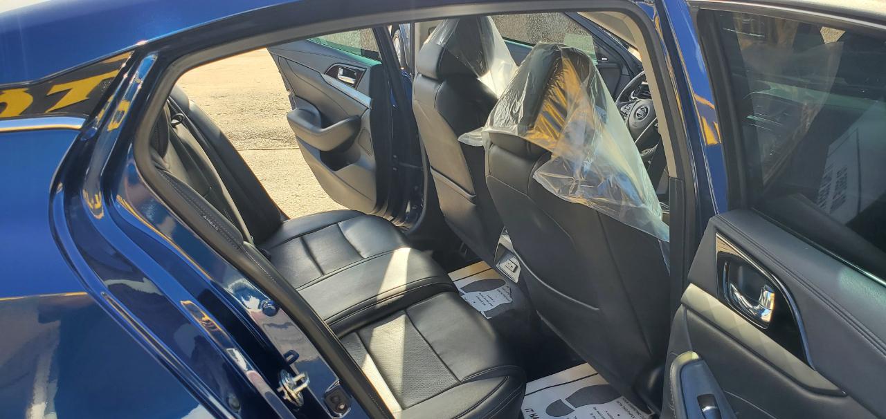 Nissan Maxima SL 3.5L 2020
