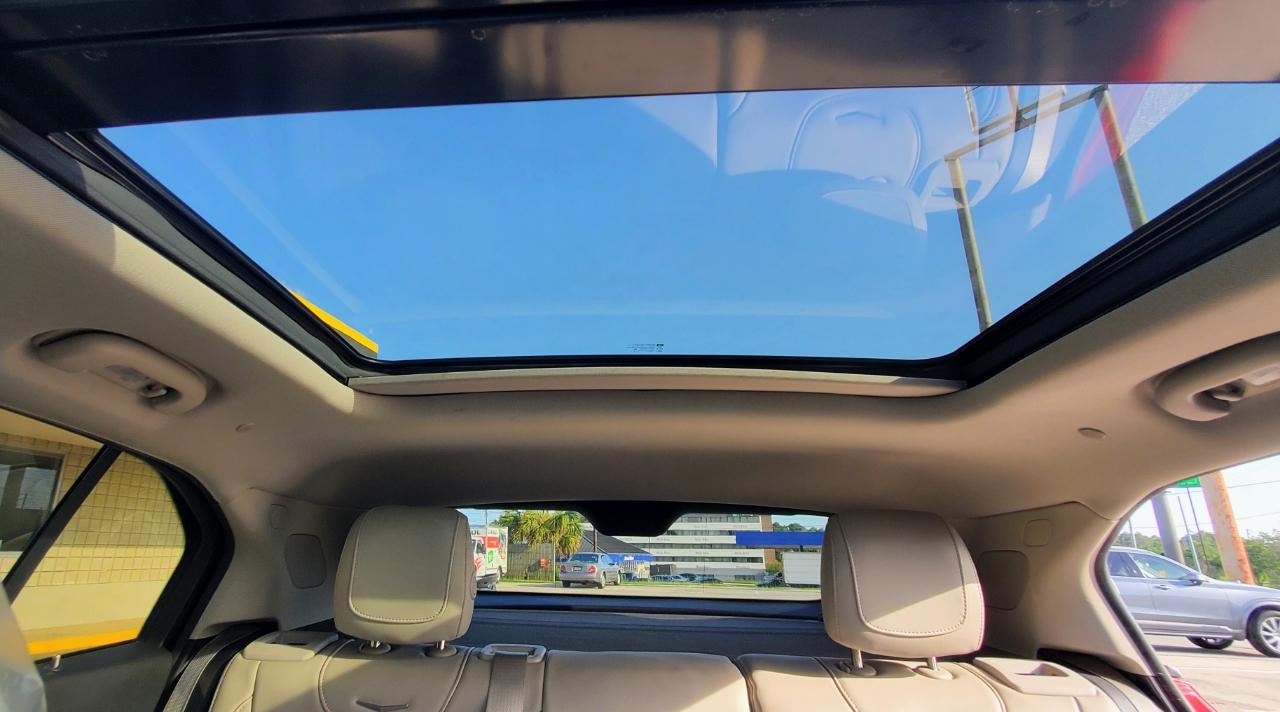 Cadillac XT4 FWD 4dr Premium Luxury 2019