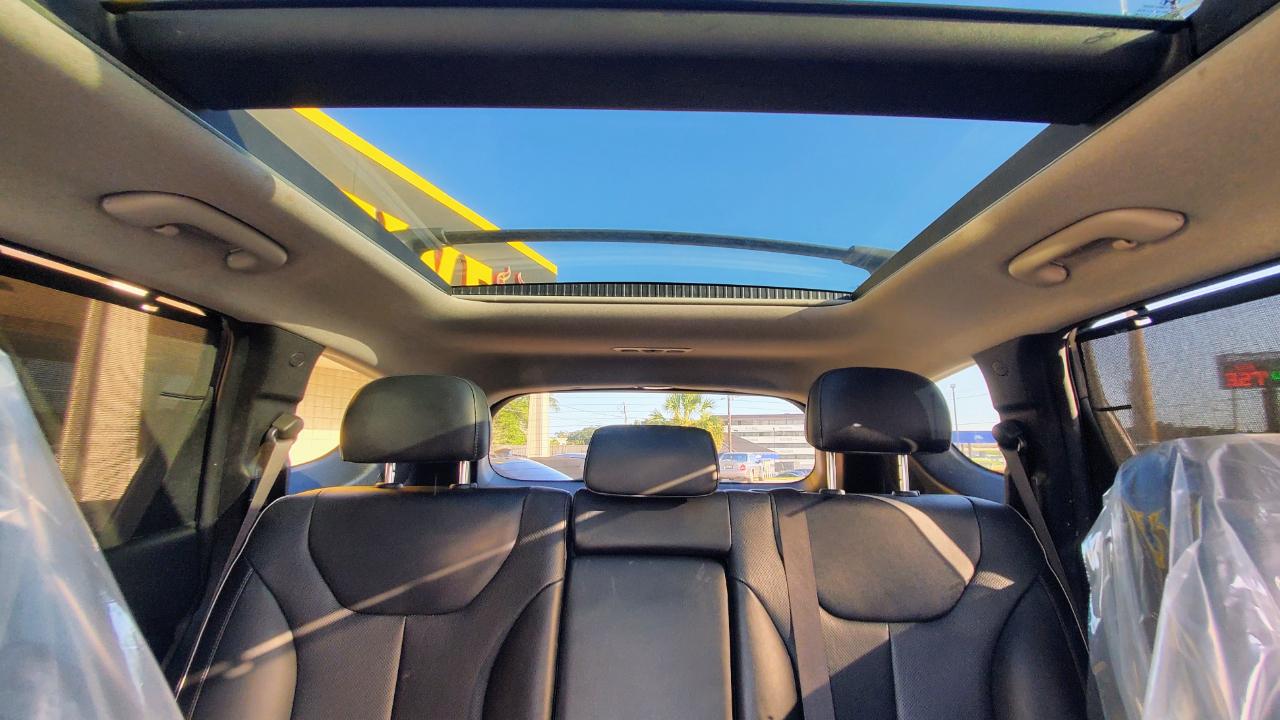 Hyundai Santa Fe Limited FWD 2022