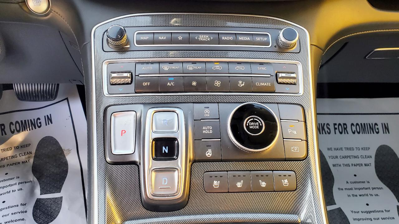 Hyundai Santa Fe Limited FWD 2022