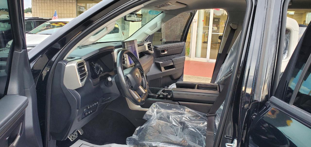 Toyota Tundra 2WD SR5 CrewMax 5.5' Bed (Natl) 2022