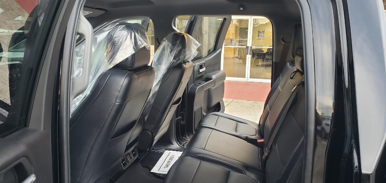 Chevrolet Silverado 1500 2WD Crew Cab 147" LT 2021