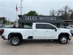 2022 GMC Sierra 3500HD  2022 GMC Sierra 3500HD