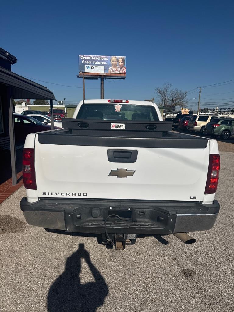 Chevrolet Silverado 2500HD Work Truck Ext. Cab 4WD 2011