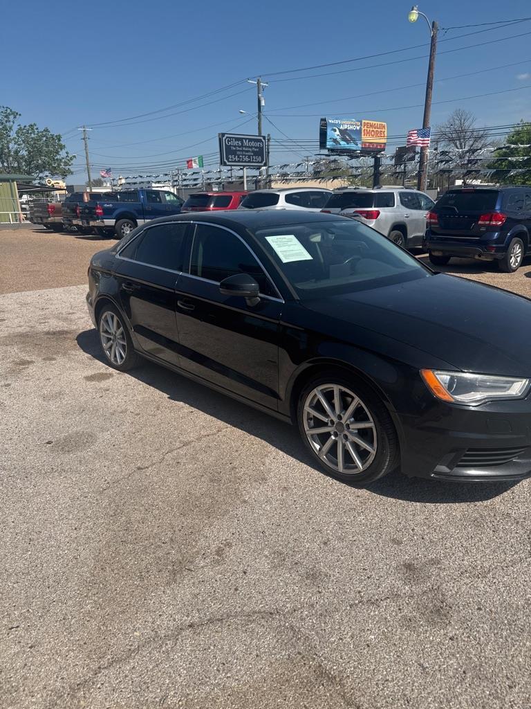 Audi A3 1.8T Premium FWD S tronic 2015
