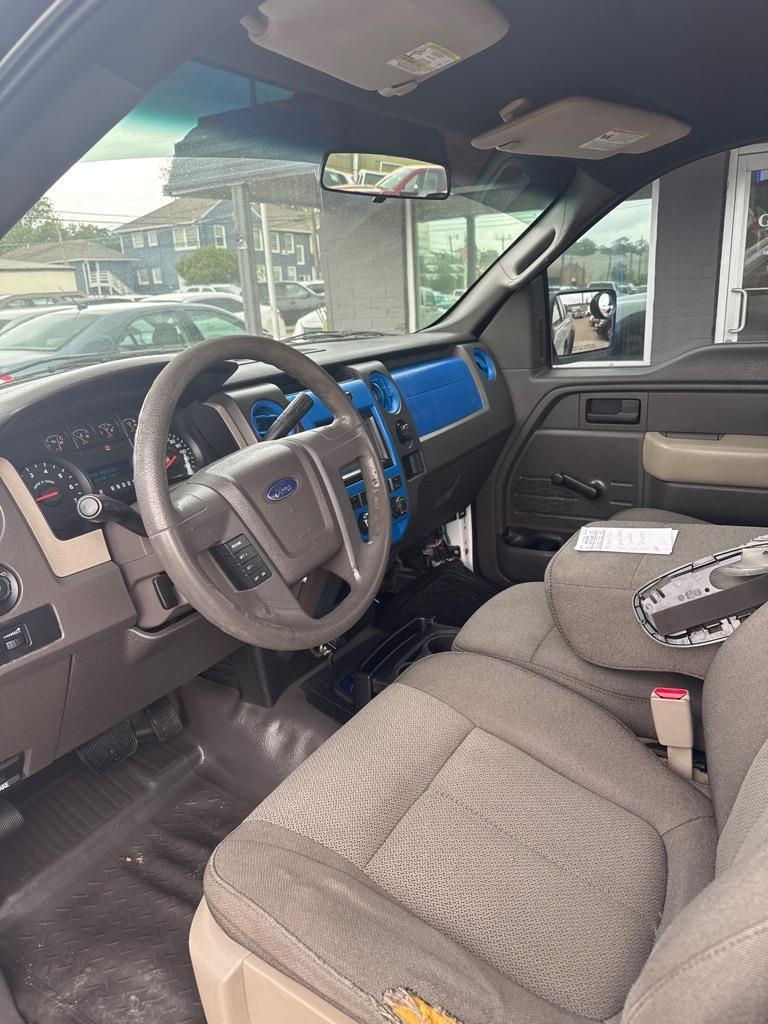 Ford F-150 STX 6.5-ft. Bed 2WD 2010
