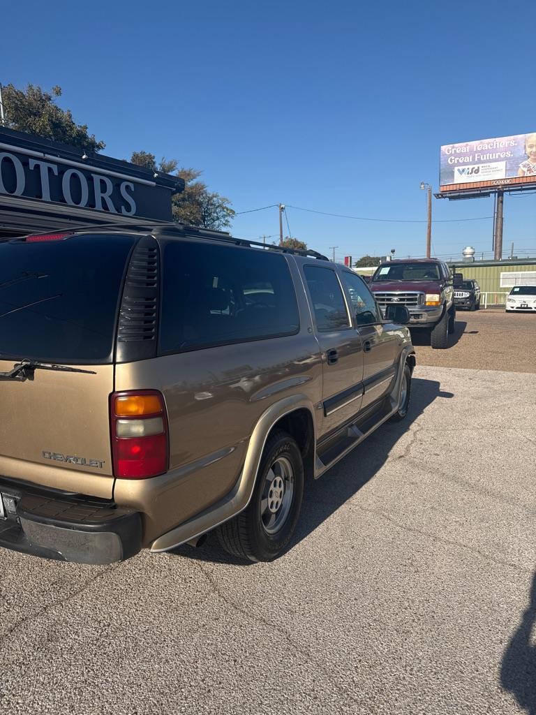 Chevrolet Suburban C1500 2WD 2001