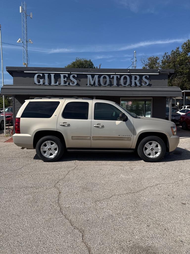 Chevrolet Tahoe LT1 2WD 2009