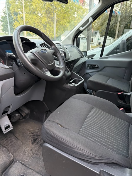 Ford Transit 250 Van Med. Roof w/Sliding Pass. 130-in. WB 2018 Ford Transit 250 Van Med. Roof w/Sliding Pass. 130-in. WB 2018