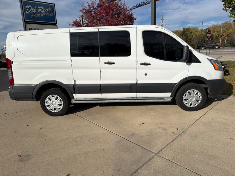 Ford Transit 250 Van Low Roof 60/40 Pass.130-in. WB 2015 Ford Transit 250 Van Low Roof 60/40 Pass.130-in. WB 2015