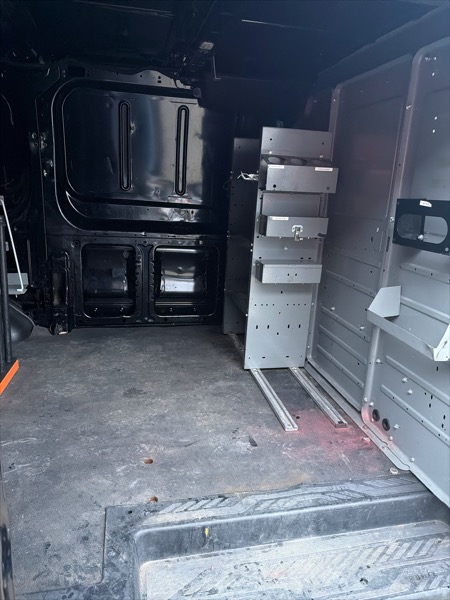 Ford Transit 150 Van Low Roof w/Sliding Pass. 130-in. WB 2017