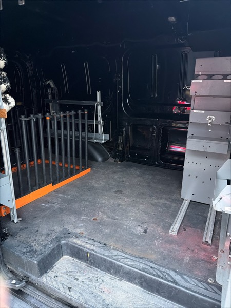 Ford Transit 150 Van Low Roof w/Sliding Pass. 130-in. WB 2017