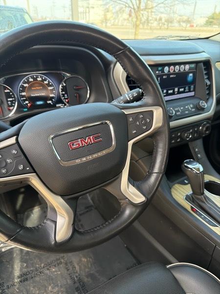 GMC Acadia Denali AWD 2019