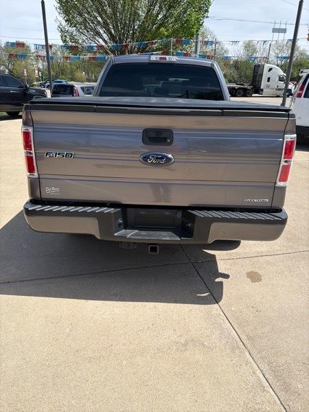 Ford F-150 2WD Reg Cab 126" STX 2014