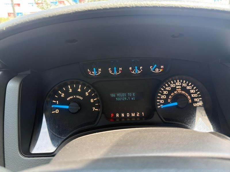 Ford F-150 2WD Reg Cab 126" STX 2014