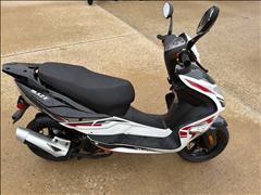 2025 Wolf Brand Scooters Blaze 
