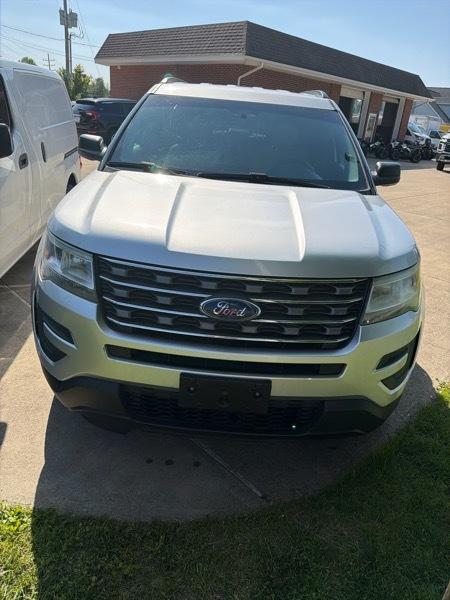 Ford Explorer Base FWD 2017