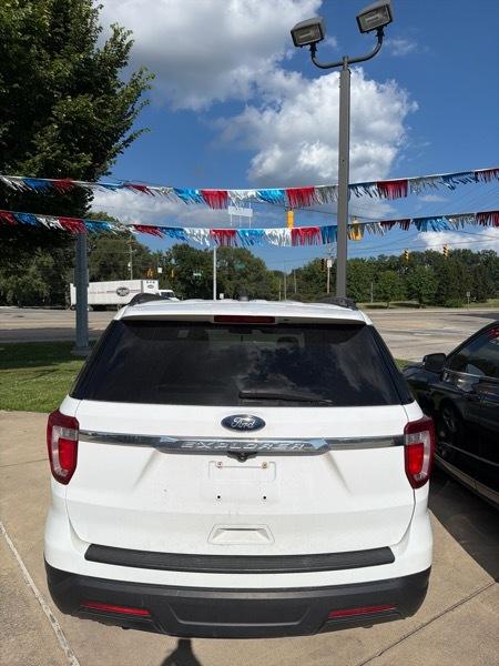Ford Explorer Base FWD 2018
