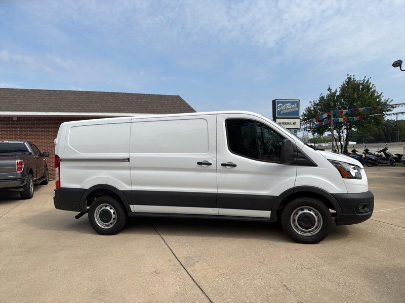 Ford Transit 150 Van Low Roof w/Sliding Pass. 130-in. WB 2023