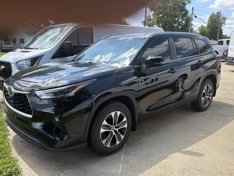 Toyota Highlander XLE 4D SUV AWD 2023